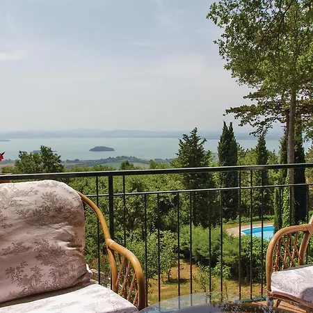 度假居 Four-bedroom Holiday Pg With Lake View 02 *